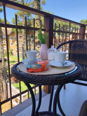 Excelente apartamento em Gramado/RS no Condomínio Casa de Pedra